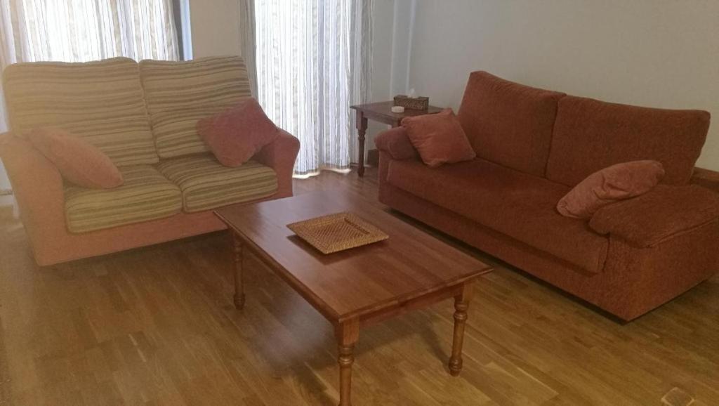 Apartamentos Laurel 로그로노 외부 사진