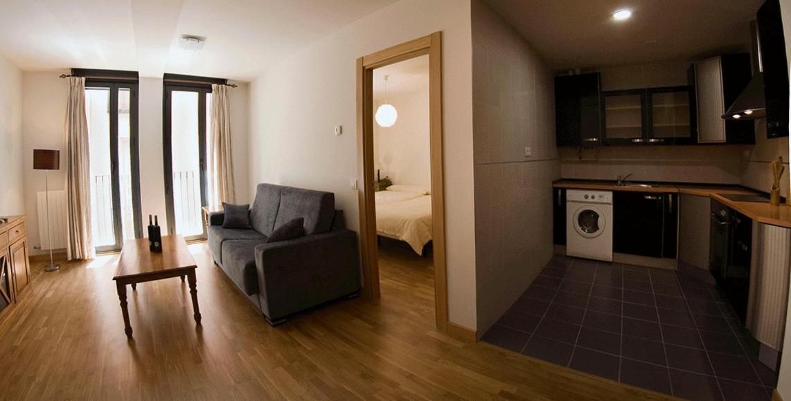 Apartamentos Laurel 로그로노 외부 사진