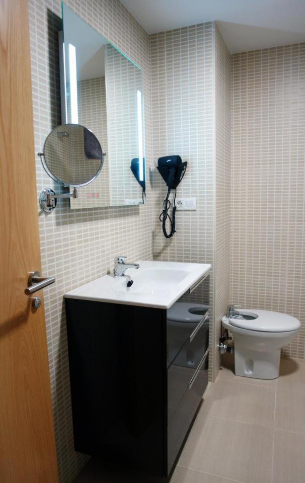 Apartamentos Laurel 로그로노 외부 사진