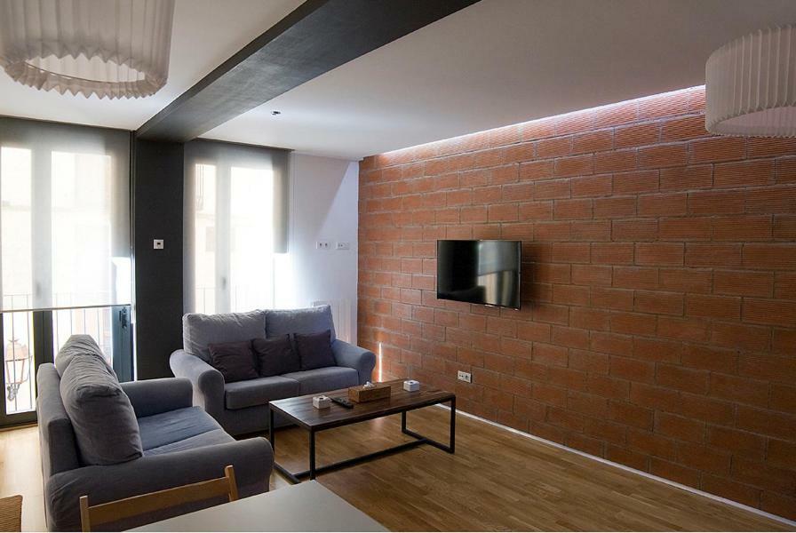 Apartamentos Laurel 로그로노 외부 사진