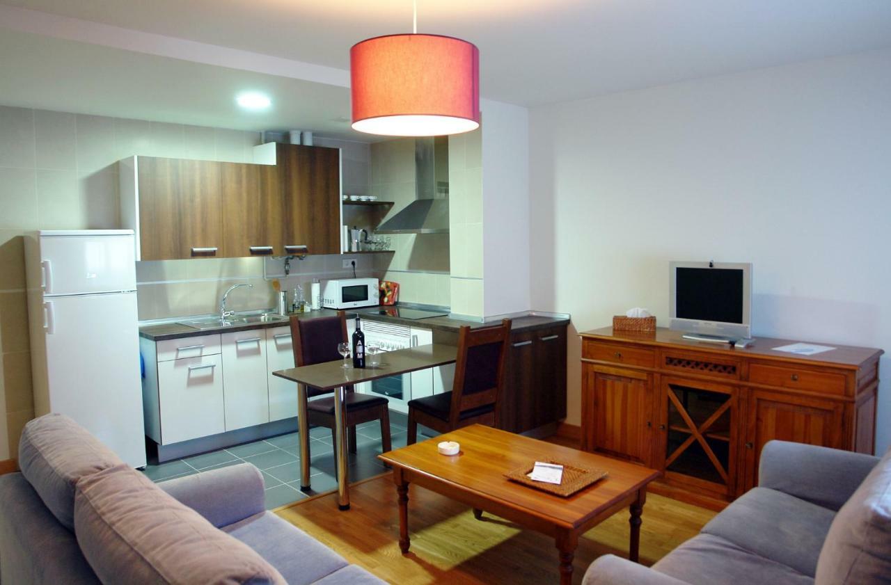 Apartamentos Laurel 로그로노 외부 사진