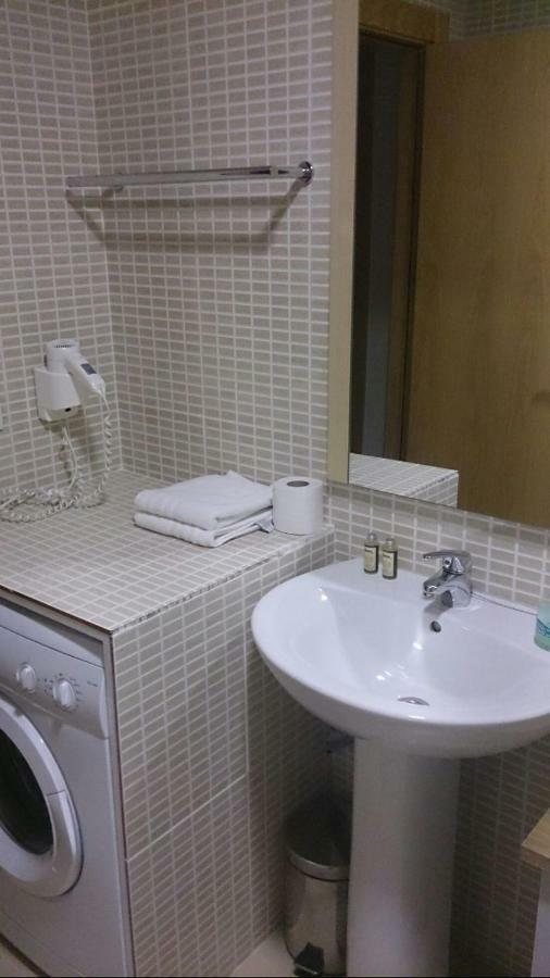 Apartamentos Laurel 로그로노 외부 사진