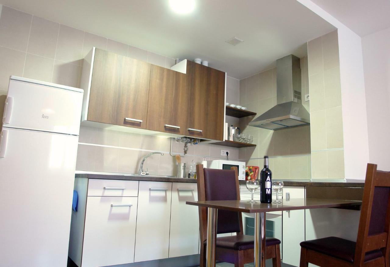 Apartamentos Laurel 로그로노 외부 사진
